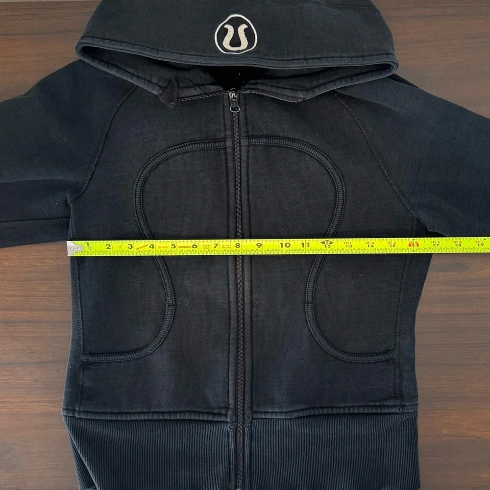 Lululemon - Black Zip-Up Hoodie - Picture 5 of 7